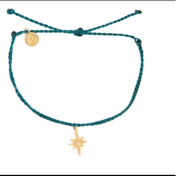 Pura Vida Jewelry - New PURAVIDA Green gold North Star bracelet